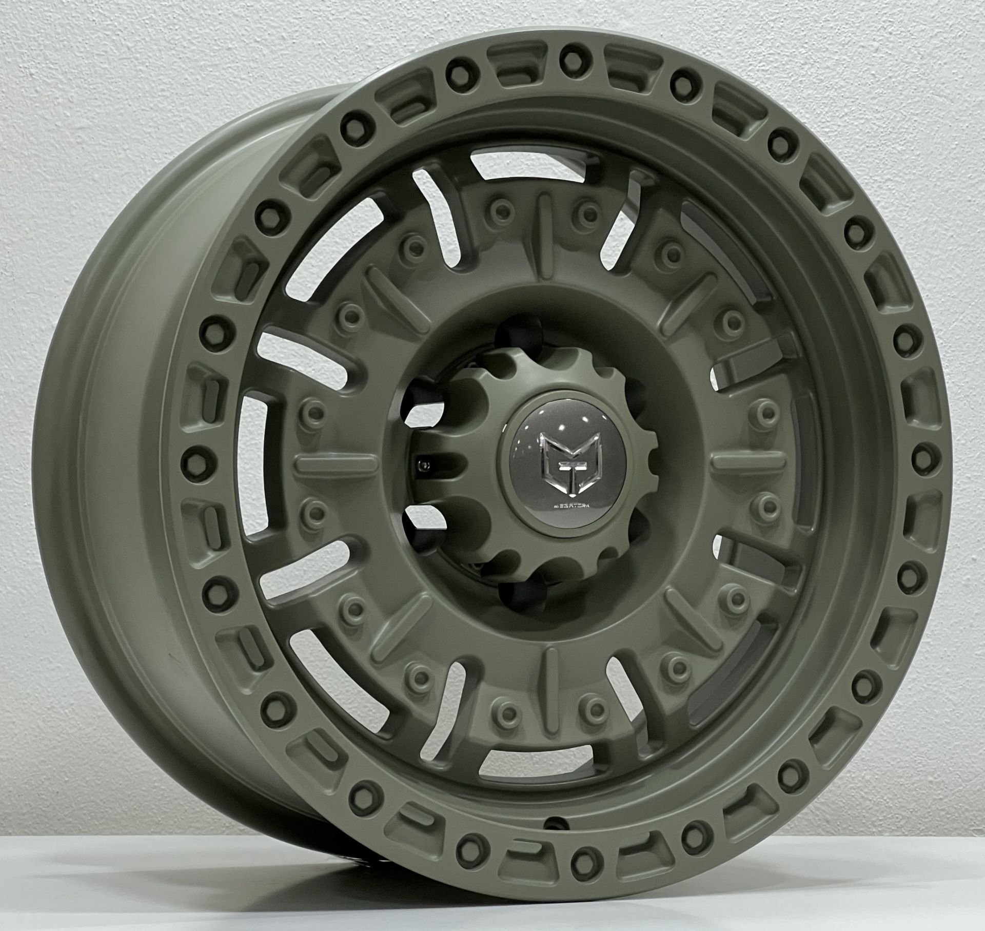 Tork 3362  17X8.5 6X139.7 ET-21 Dark Green
