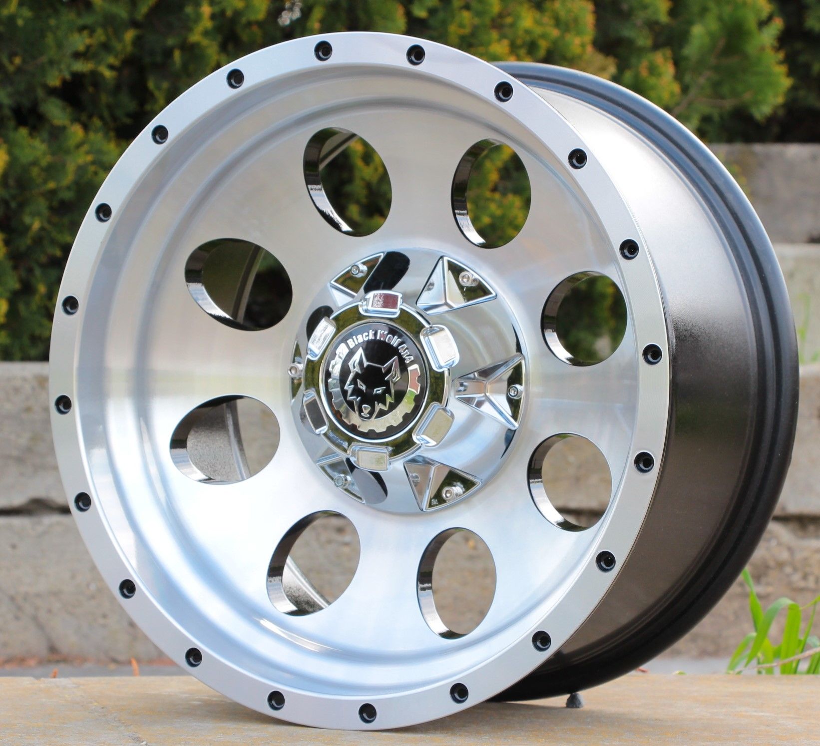 Black Wolf 644 16X8.0 6X139.7 ET-15 SP