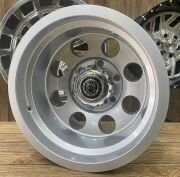 Black Wolf 157 15X10 6X139.7 ET-44 Silver